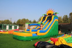 received 1535923790512322 1705871738 20ft Sunshine Slide