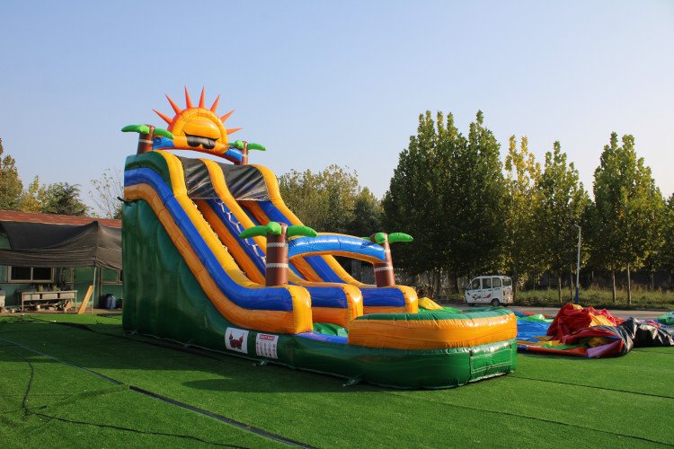 20ft Sunshine Slide